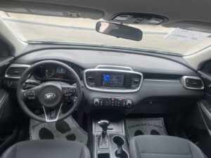 Kia sorento 17' 10