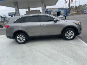 Kia sorento 17' 8